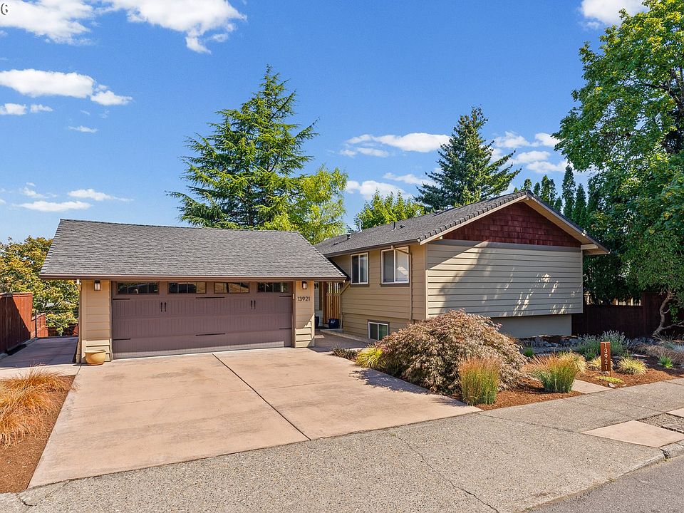 1st image of 13921 NE Siskiyou Ct