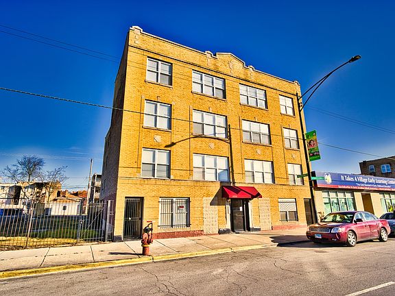 2nd image of 4024 W Division St Unit 201