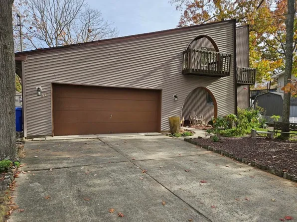 77 Elderberry Ln, Toms River, NJ 08753