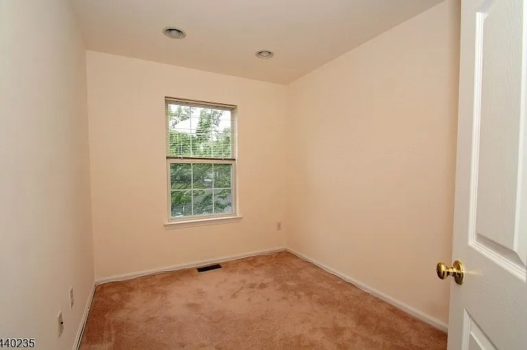 4 Prescott Ct — Photo 21