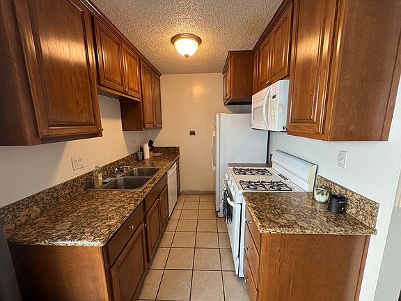2nd image of 3545 Jasmine Ave APT 5