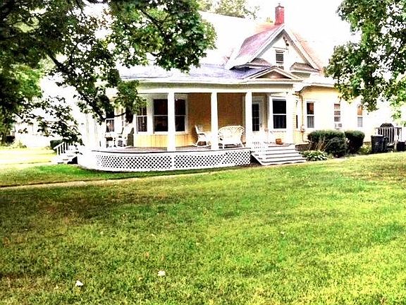 2nd image of 202 Palmer Ave