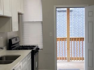 1004 S Oakley Blvd #1R, Chicago, IL 60612