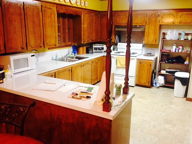 1st image of 402 W Jefferson St
