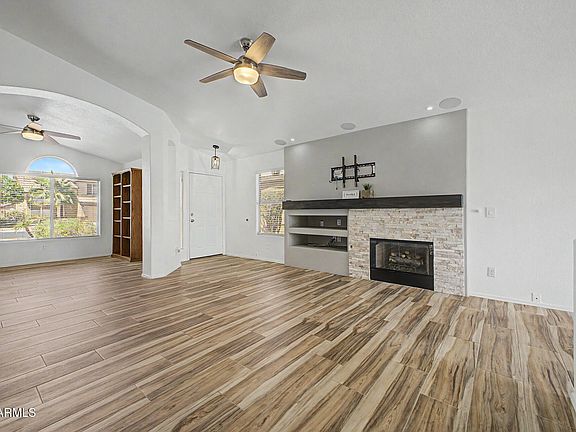5th image of 8625 W PARADISE Drive