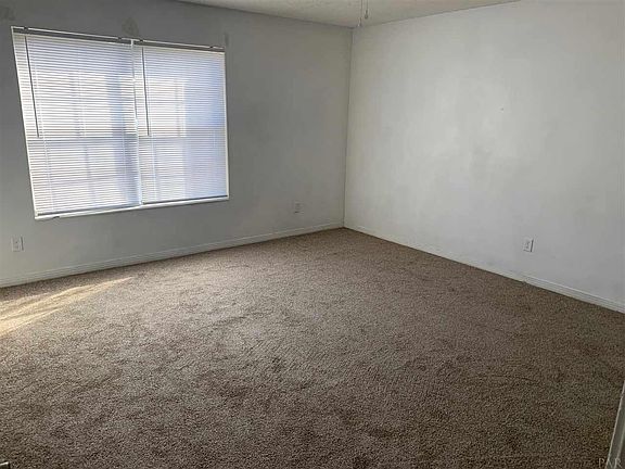 5th image of 2000 John Carroll Dr #B