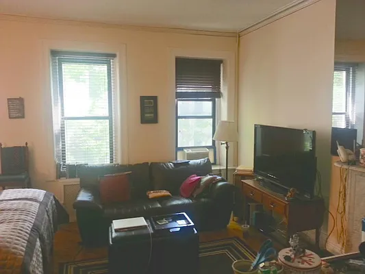 Rented by Living New York | media 21