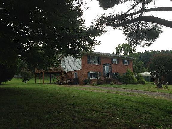 2nd image of 216 Saint Jill Cir