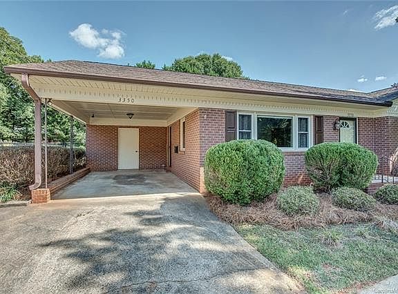 3rd image of 3350 Gardner Park Dr