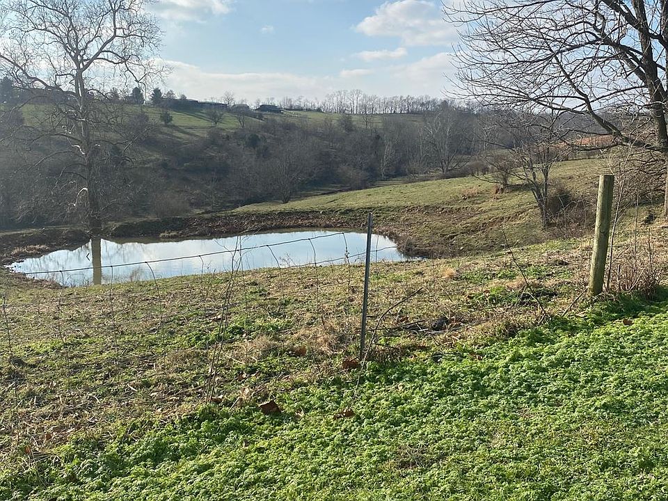 2nd image of 3645 Aarons Run Rd