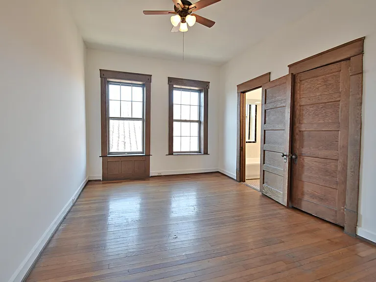 209 W 5th Ave #304 — Photo 4