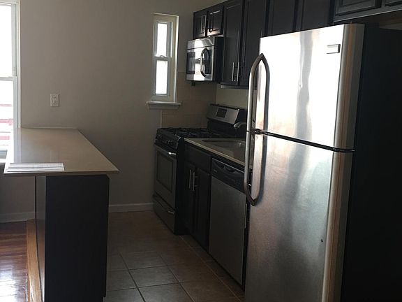4th image of 5600 Hudson Ave #15
