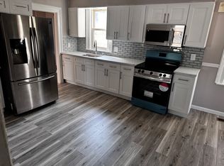 592 Wilson St, Waterbury, CT 06708