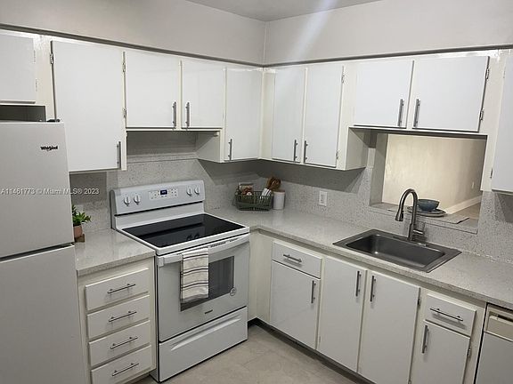 2nd image of 11925 NE 2nd Ave #B408