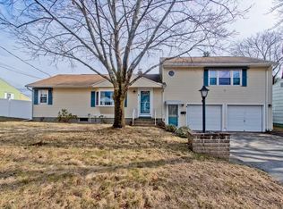 9 Randall St, Chicopee, MA 01013