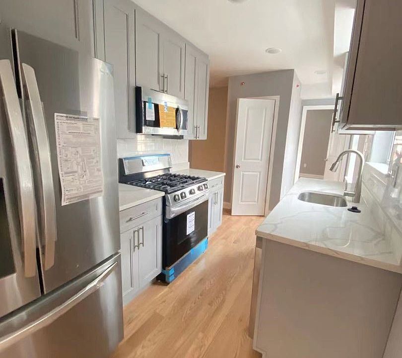 1st image of 852 N 19th St #10394814