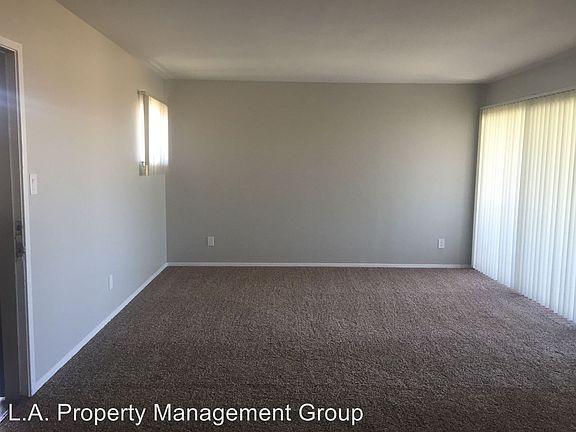 2nd image of 9341 Crenshaw Blvd APT 4
