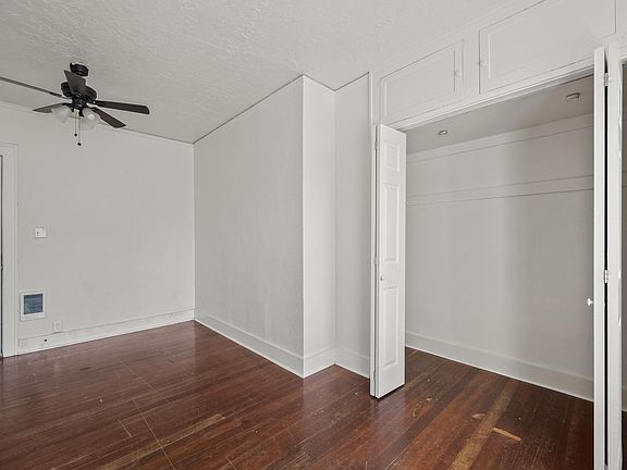 5th image of 5922 N Albina Ave #2