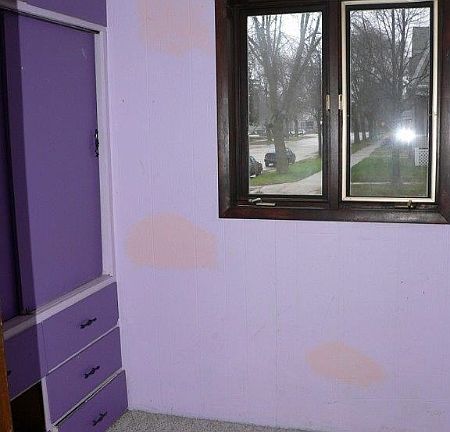4th image of 1534 Saint Clair Ave