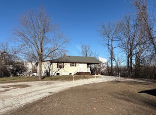 5735 Memory Ln, Belleville, IL 62226