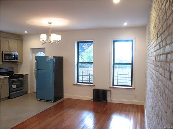 4th image of 284 Hawthorne Ave #1