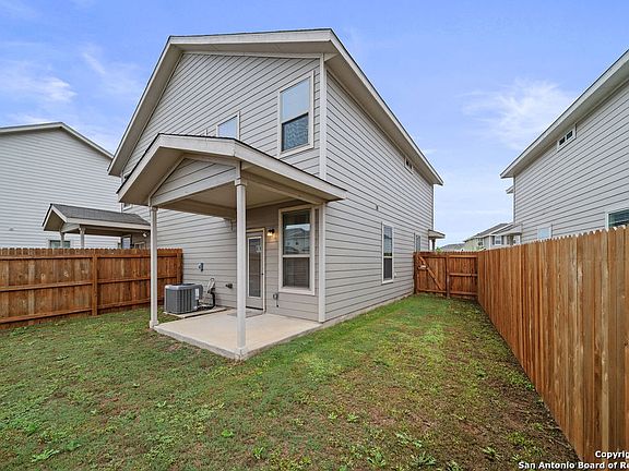 2nd image of 7615 Gramercy Way