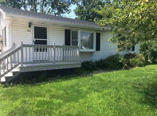 411 N Hanover St, Metamora, IL 61548