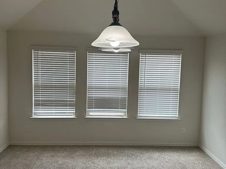 5609 Annie Creek Rd — Photo 15