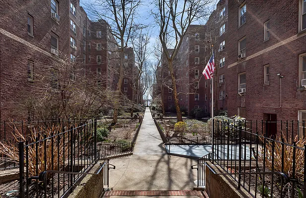 Sold by Compass | media 24