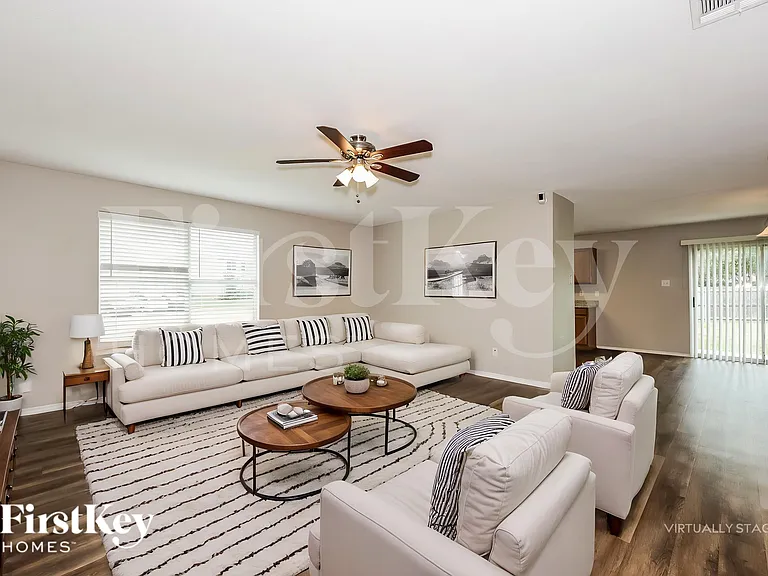 920 Dove Meadows Dr — Photo 4