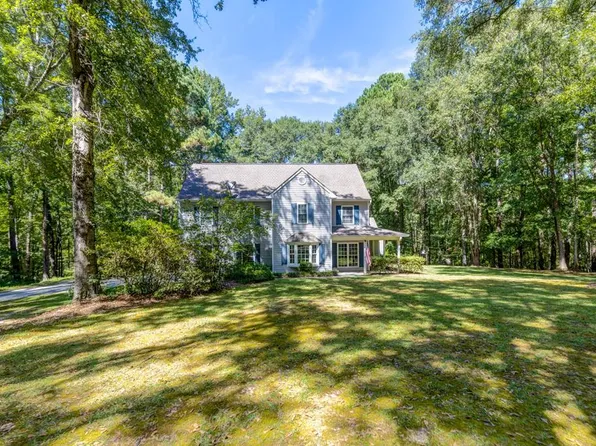 415 Grey Smoke Loop, Cataula, GA 31804