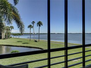 3382 NE Causeway Blvd APT 203, Jensen Beach, FL 34957