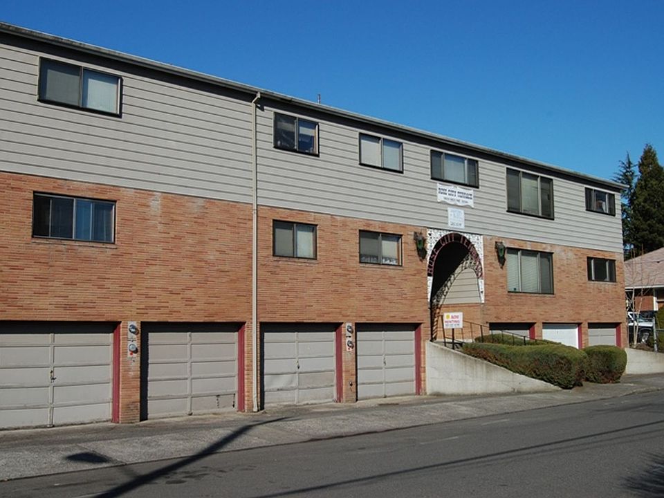 Building Photo 3