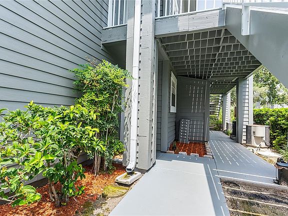 3rd image of 11942 SKYLAKE PLACE #C