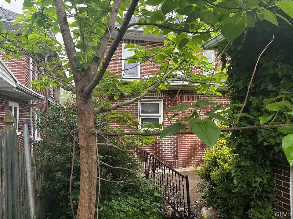 2nd image of 1225 Delaware Ave