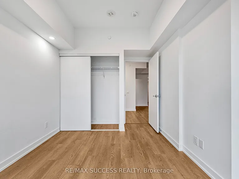 181 Sheppard Ave E #718 — Photo 18