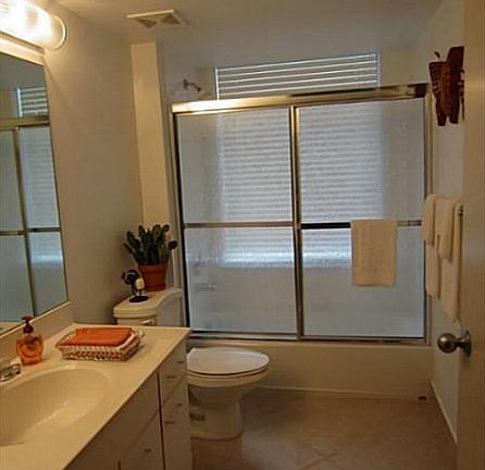 4th image of 21205 Yacht Club Dr APT 902