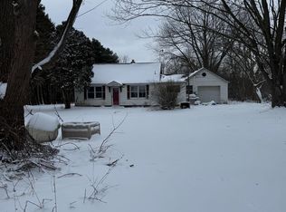 26870 Alma St, Chesterfield, MI 48051