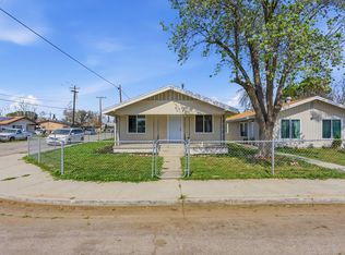 222 Moneta Ave, Bakersfield, CA 93308