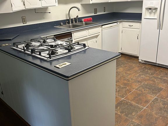 4th image of 52 Woodwind Dr