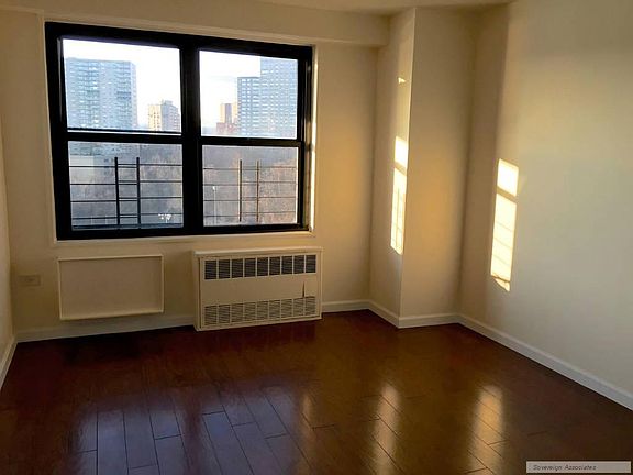 4th image of 150 W 225th St APT 10B
