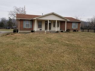2946 W Blue Lick Rd, Shepherdsville, KY 40165