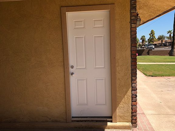 4th image of 2110 Lillyhill Dr