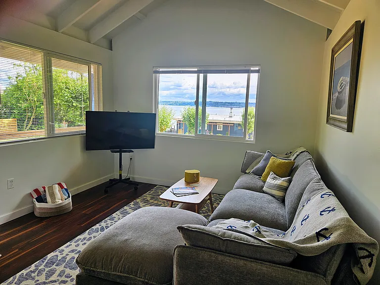 Furnished living room with view