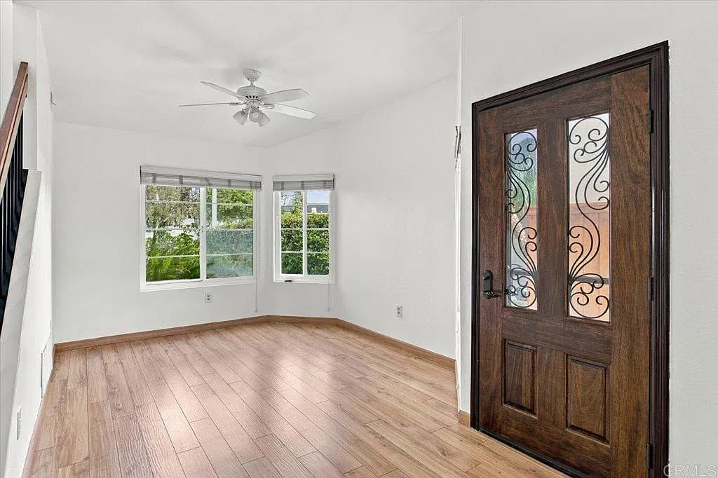 4 bed, 2.5 bath, 1701 sqft, $5,000 — Photo 4
