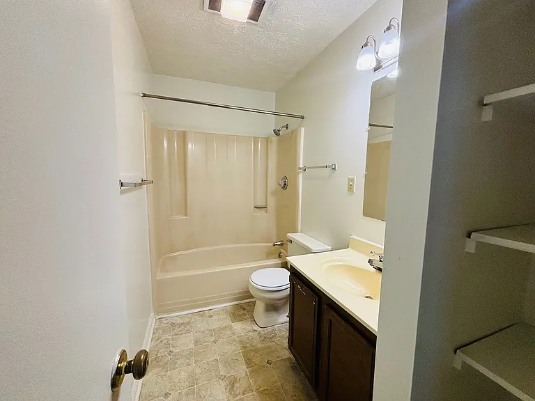 1233PB -Ellett Road Duplexes -Lester - M — Photo 61