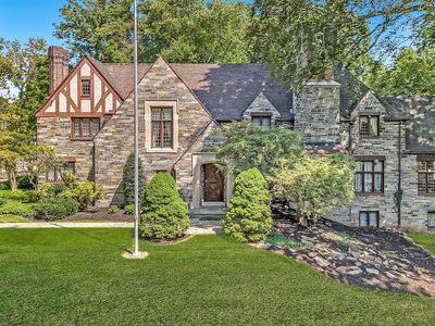 2 Hilvista Blvd, Trenton, NJ, 08618