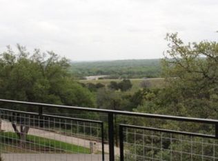 1077 Madeline St, New Braunfels, TX 78132
