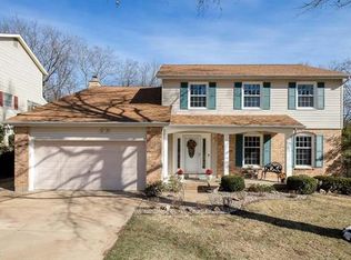 3623 White Bark Ct, Saint Louis, MO 63129
