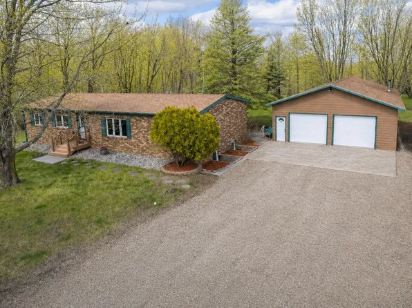 22606 28th Ave N, Hawley, MN 56549